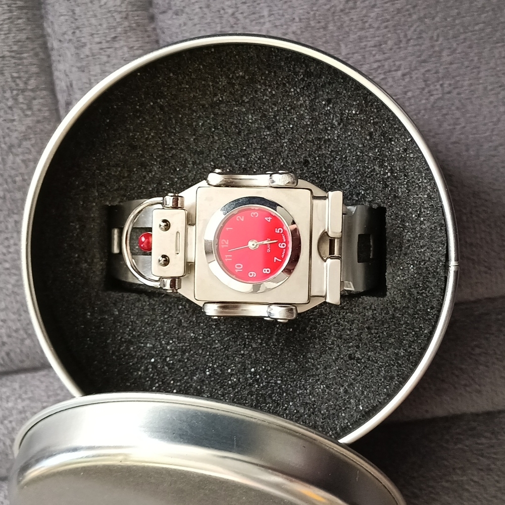 NEW Tech Store Robot Watch